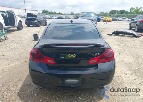 2009 Infiniti G37 Journey z USA, uszkodzony, nr VIN JNKCV61E59M010426